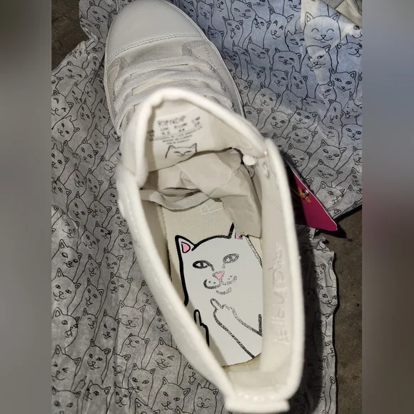 RUNNDIP Shoes - Picture 3 of 3